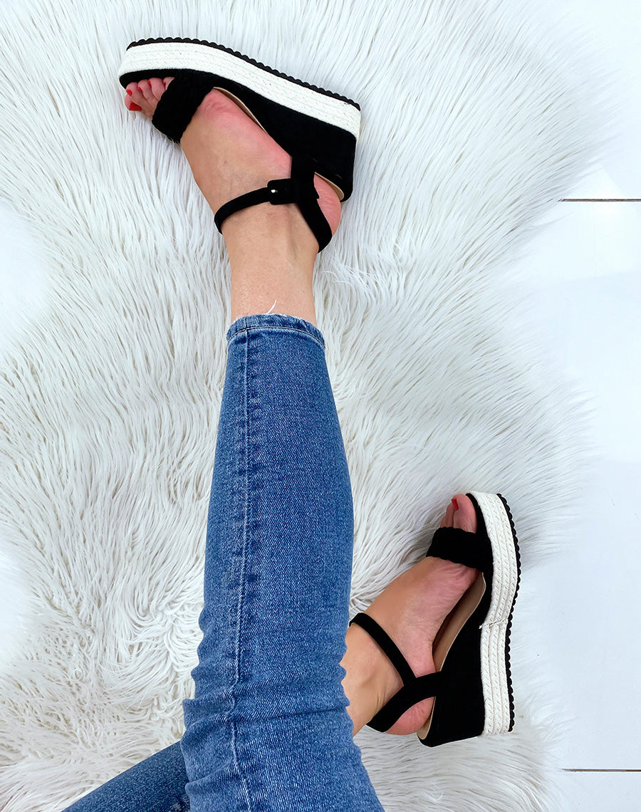 Compensées en suédine noire bi-colore