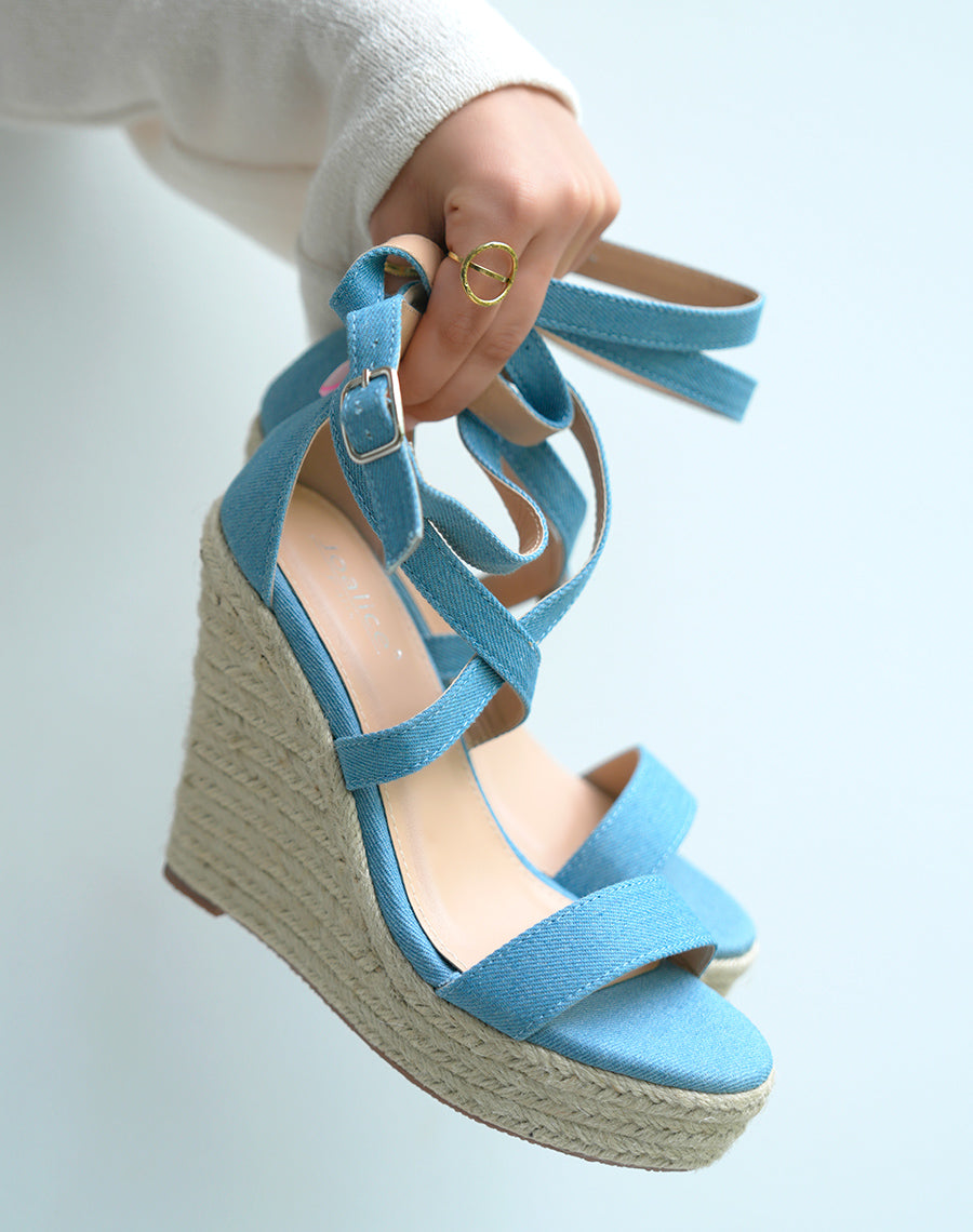 Compensées femme jean tendance avec plateforme en jute  Description