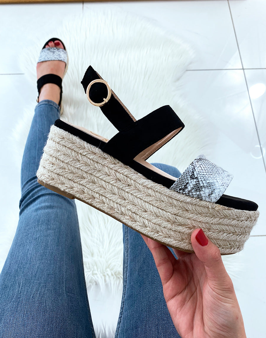 Compensées noires avec lanières impression serpent