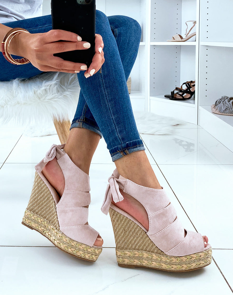 Compensées roses fermées avec bride à nouer