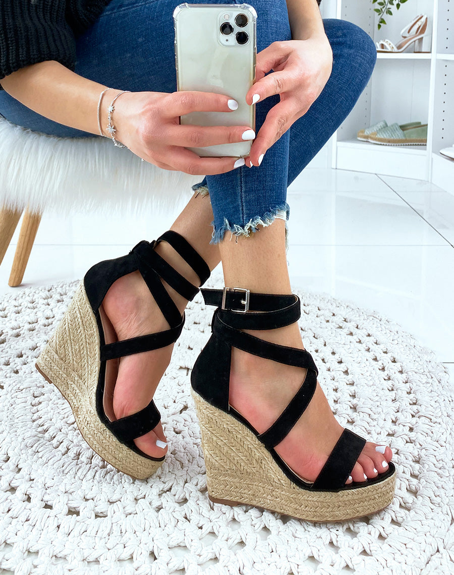 Compensés noir à talon en suédine