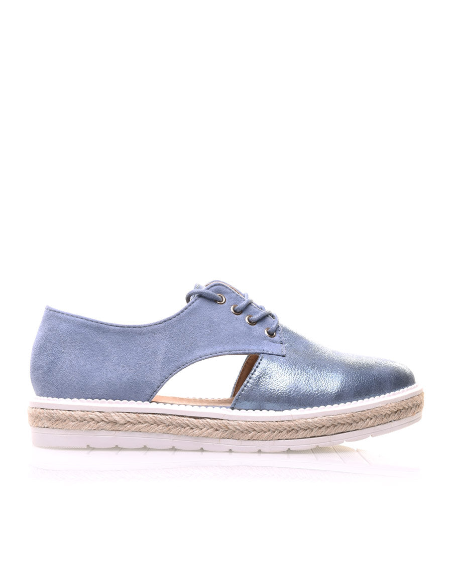 Derbies bleues avec semelle épaisse