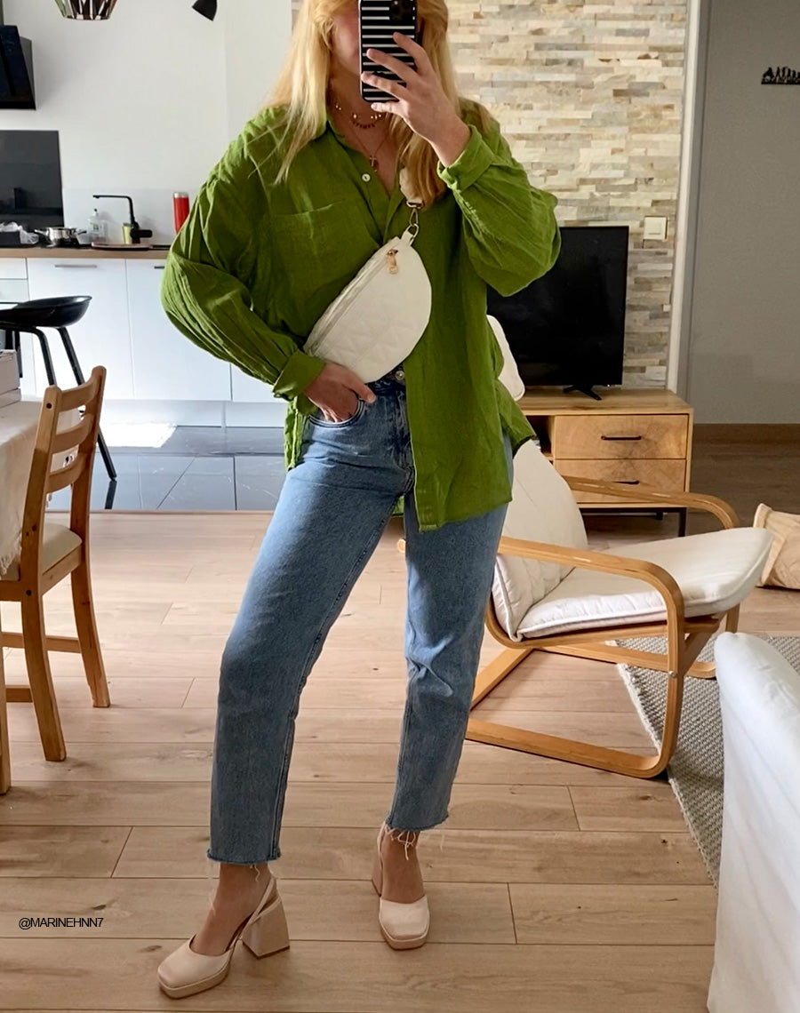 Escarpins en tissu satiné champagnes à talon large et plat