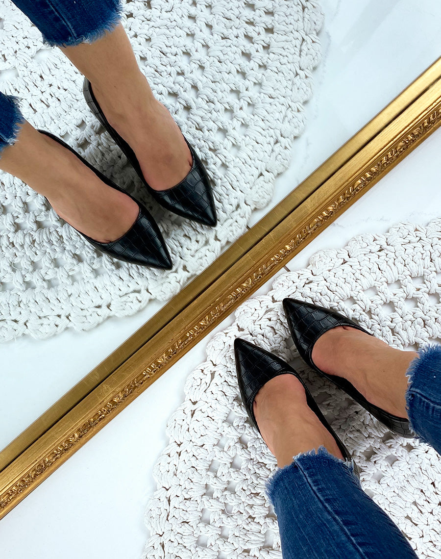 Escarpins noirs à bout pointu effet croco