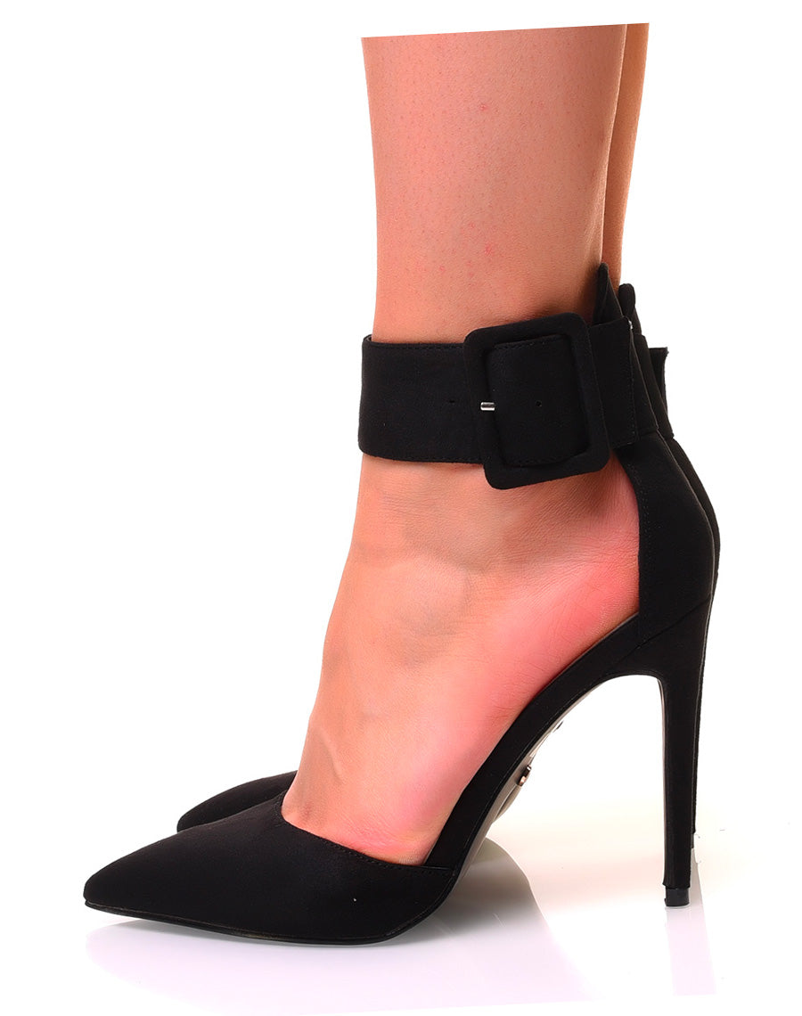 Escarpins noirs en suédine à larges brides et bouts pointus