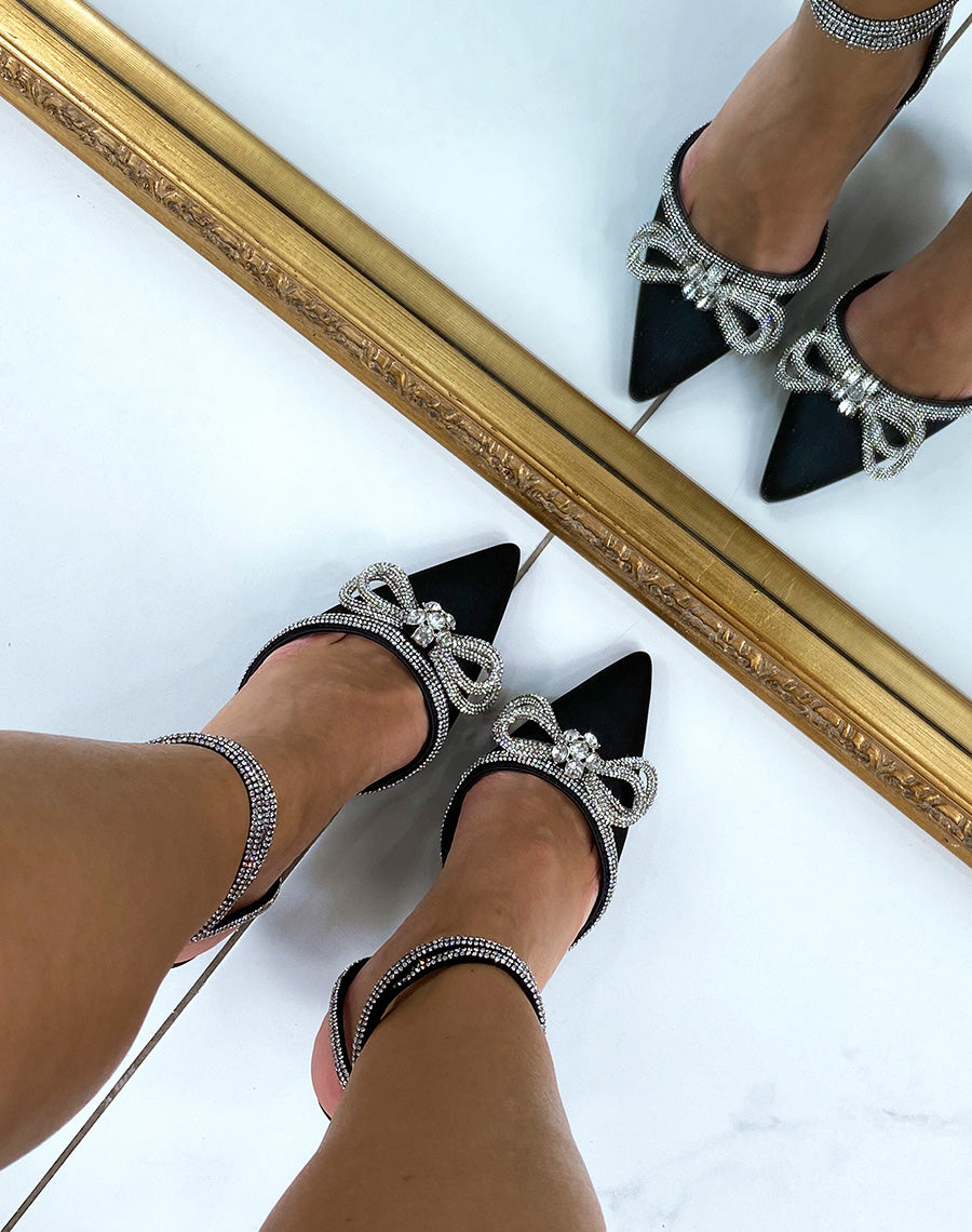 Escarpins noirs à talon aiguille  