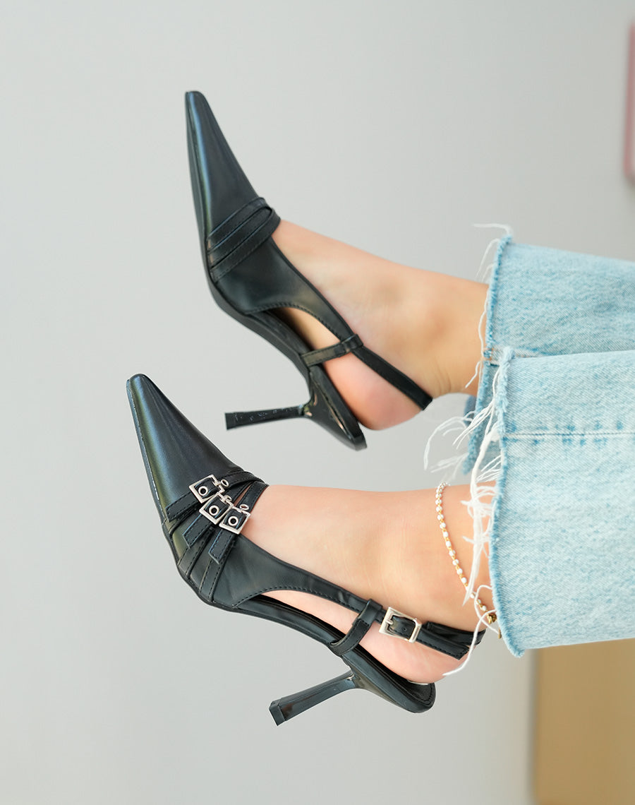 Escarpins Noirs à Triple Lanières et Bout Pointu