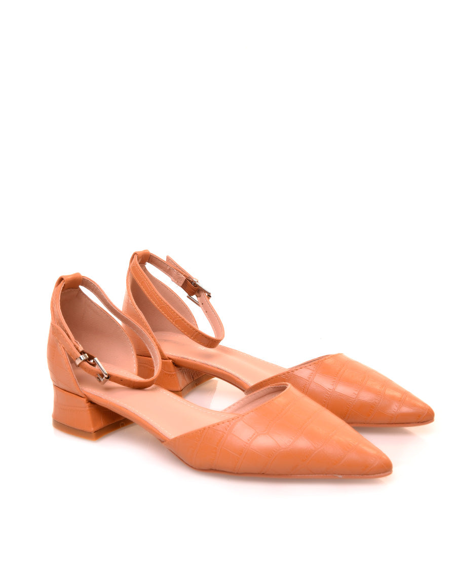 Escarpins à petit talon camel effet croco