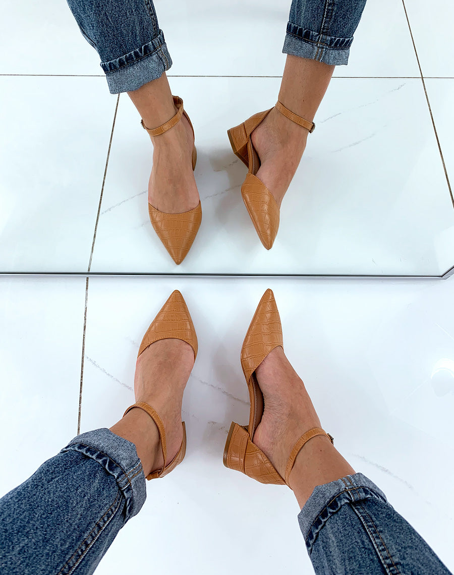 Escarpins à petit talon camel effet croco