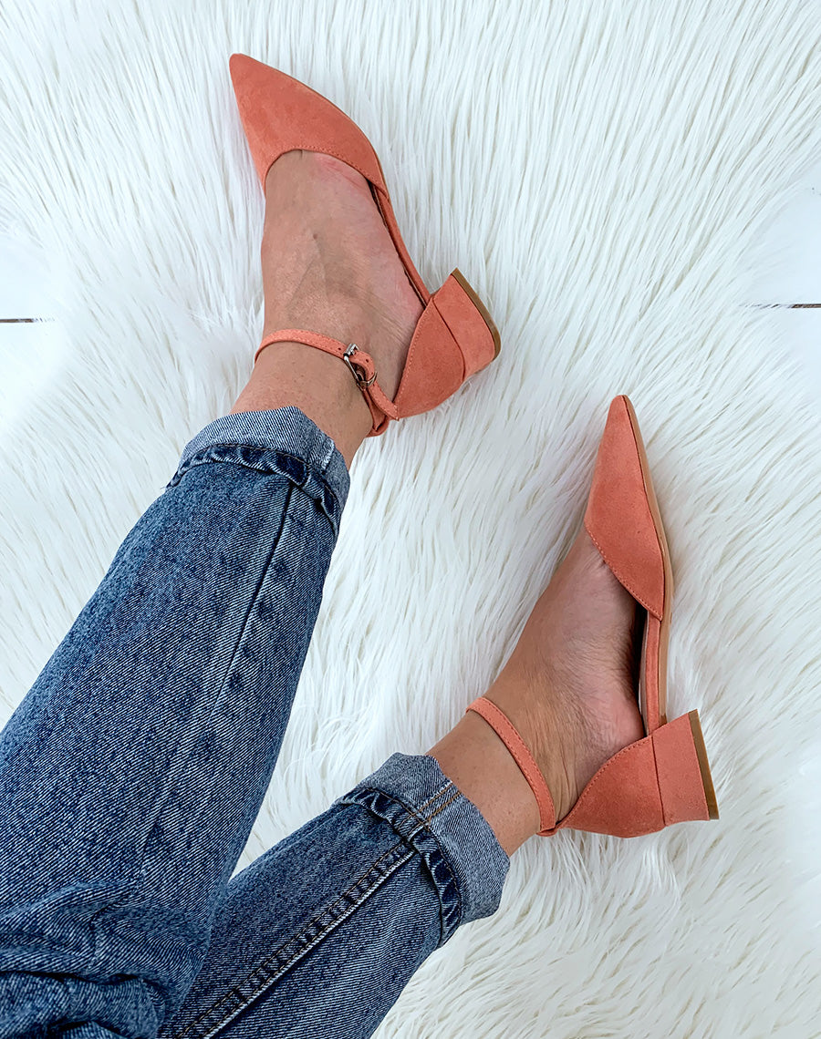 Escarpins à petit talon rose vieilli en suédine