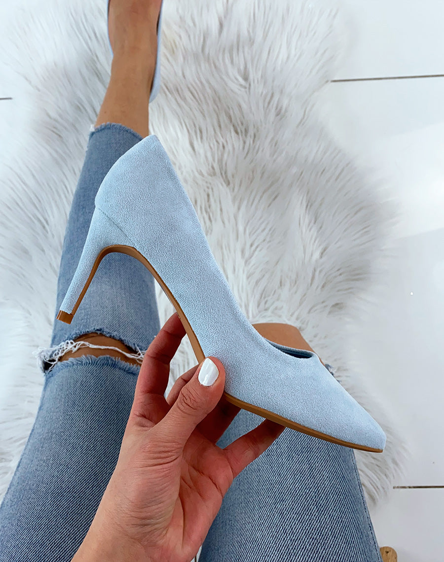 Escarpins pointus en suédine bleue