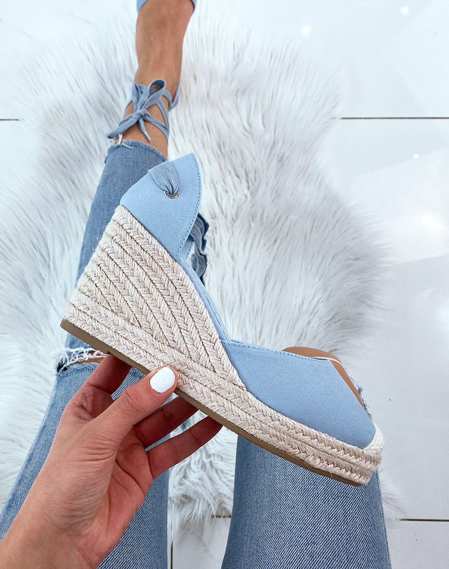 Espadrille à talon compensé bleue