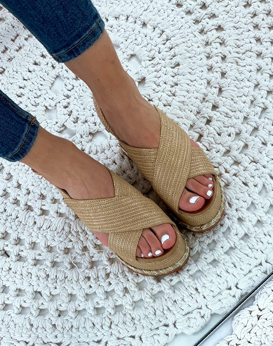 Espadrilles compensées gaufrées beiges