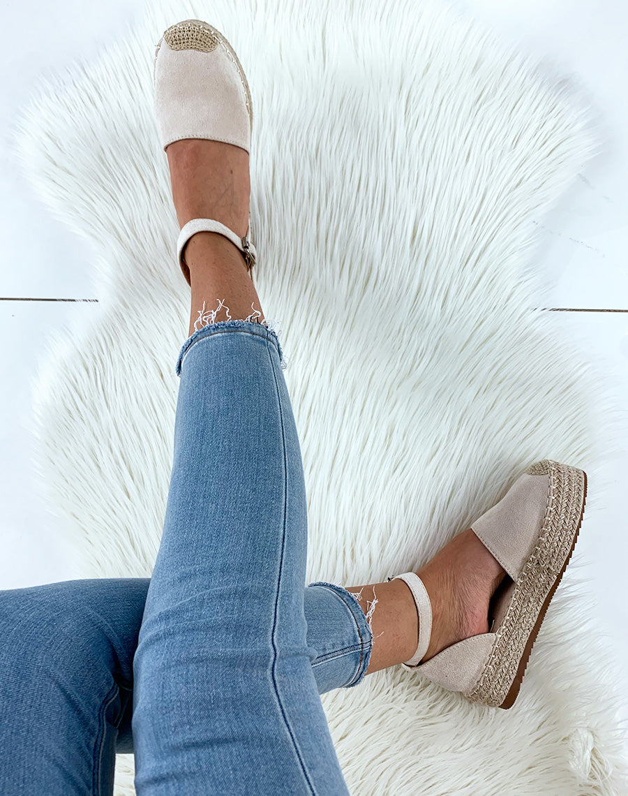 Espadrilles en suédine beiges à plateforme