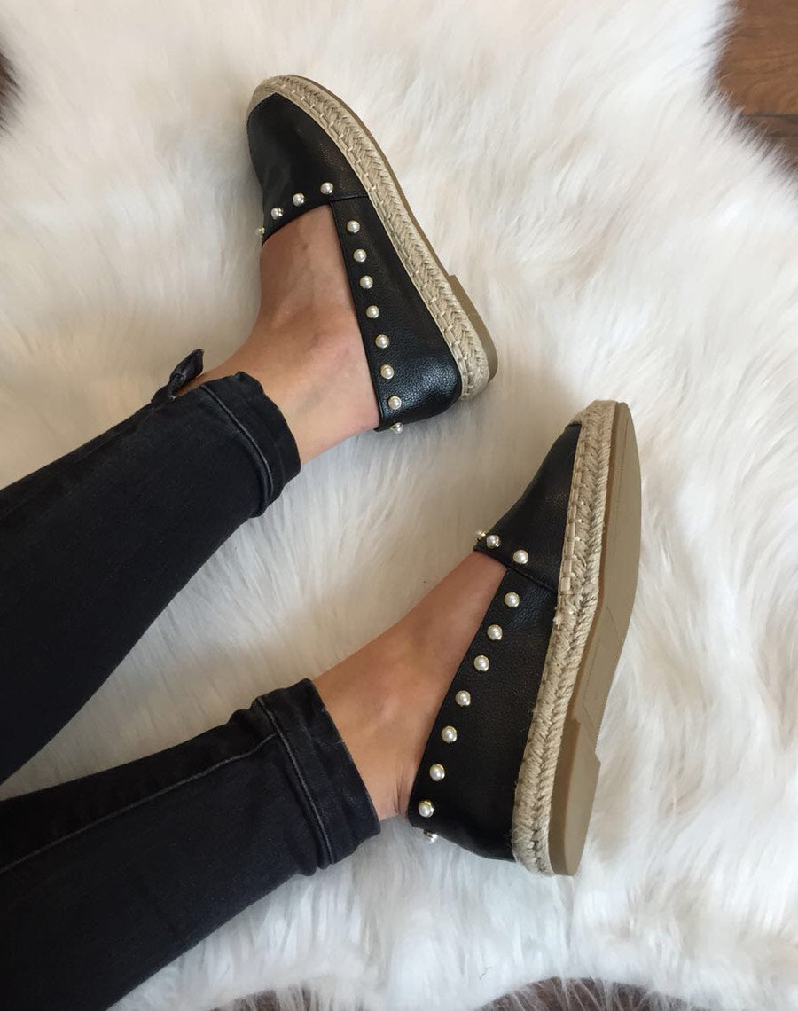 Espadrilles noires ornées de perles 