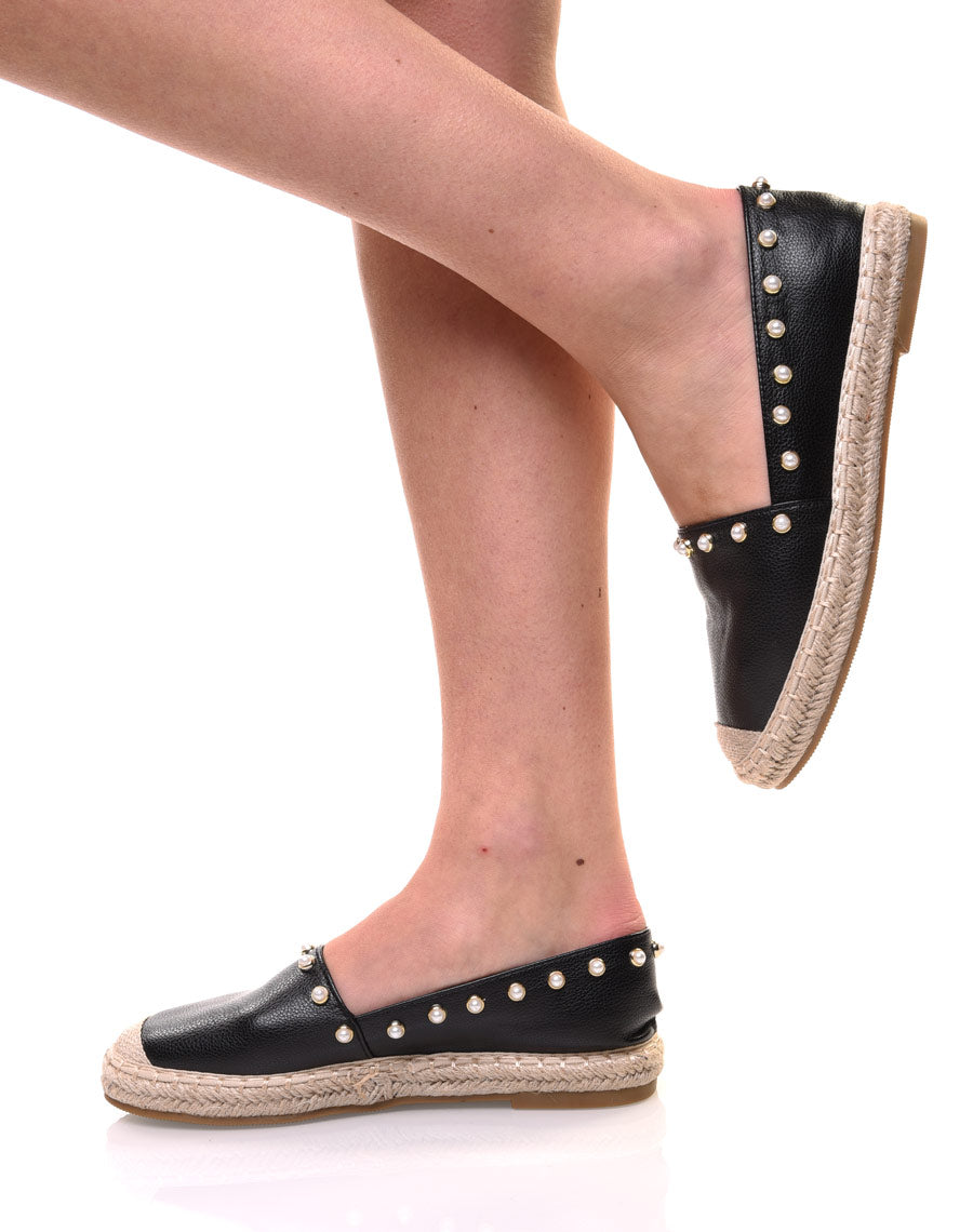 Espadrilles noires ornées de perles 