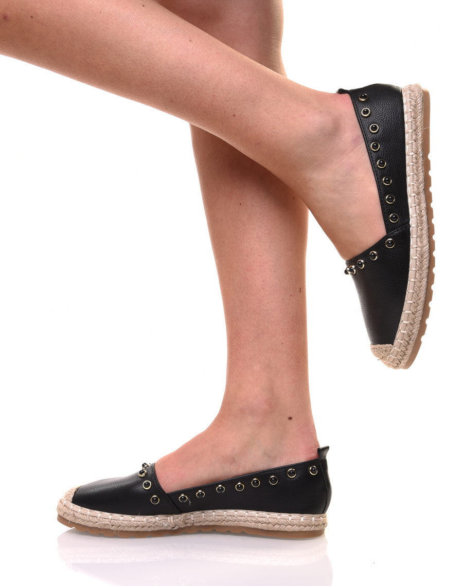 Espadrilles noires ornées de perles
