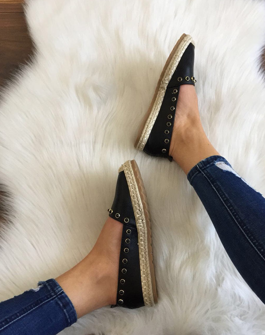 Espadrilles noires ornées de perles