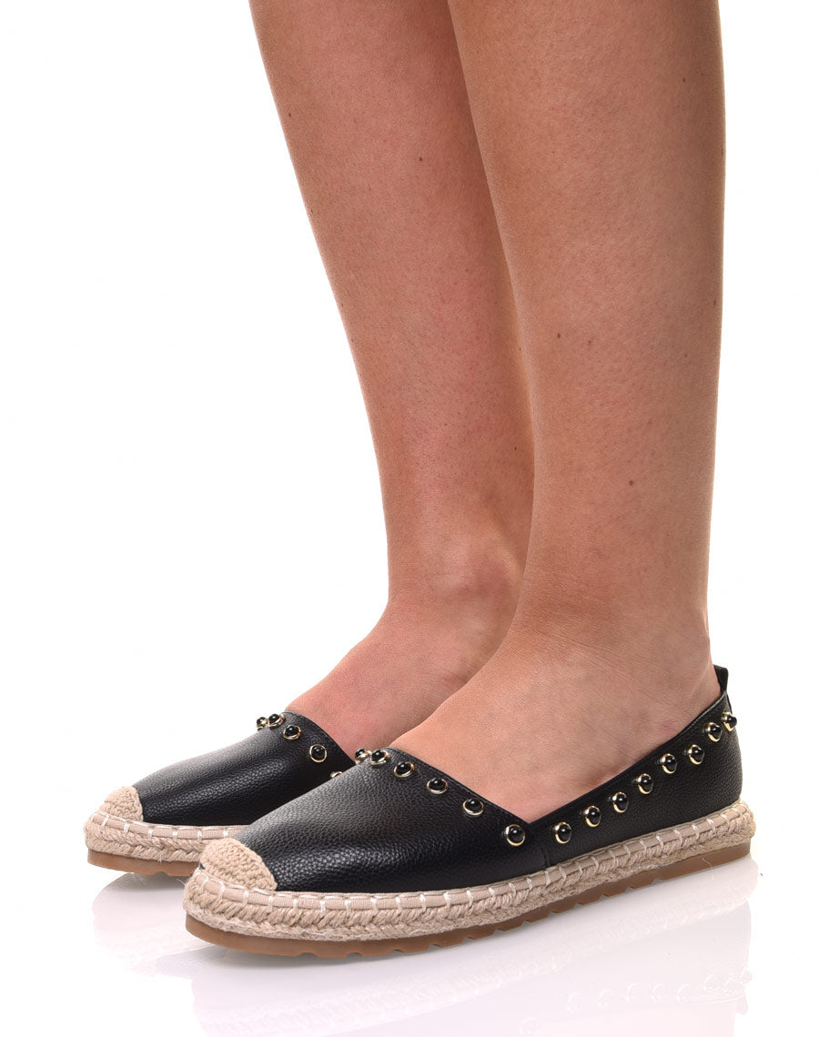 Espadrilles noires ornées de perles