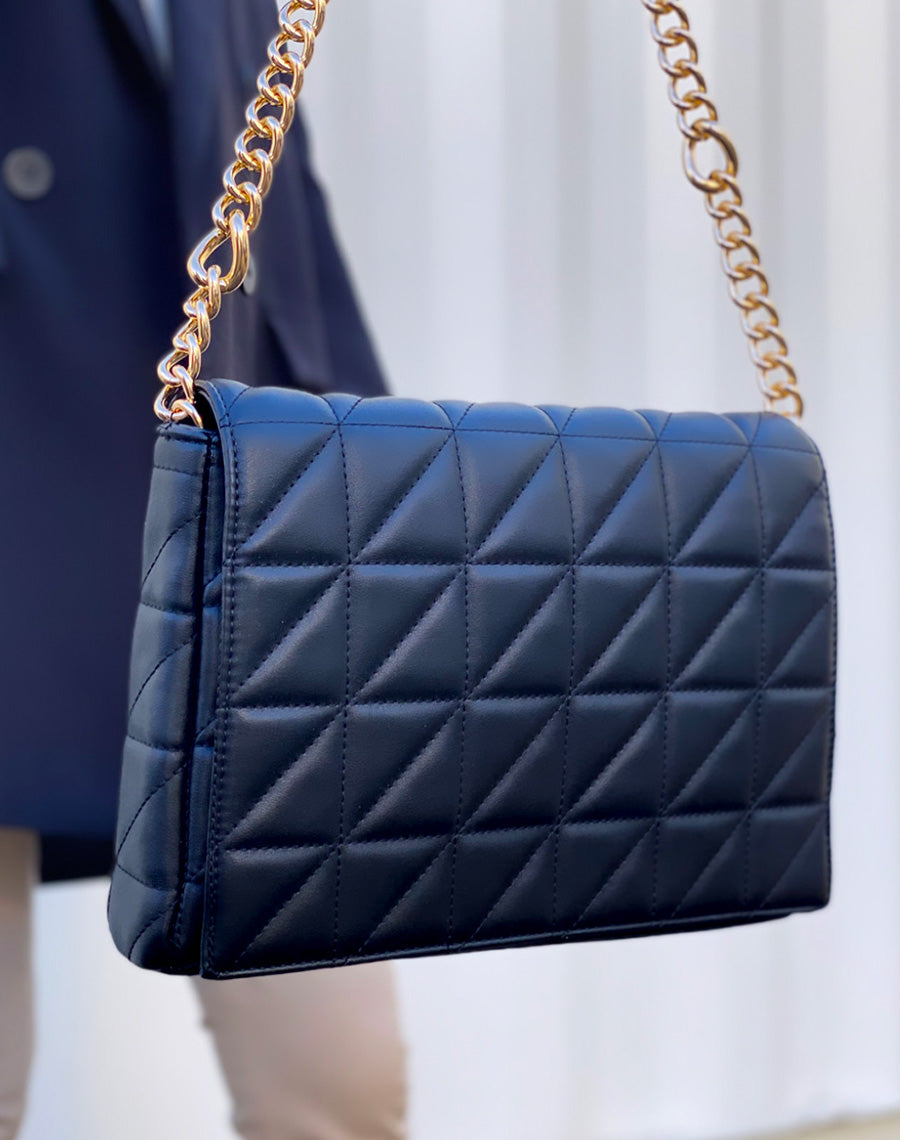 Grand sac bandoulière noir effet matelassé