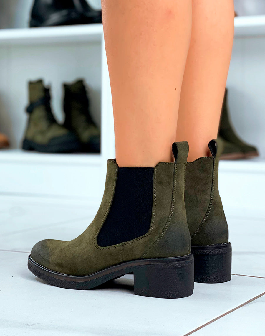 Intemporel & Tendance : Bottines Kaki en Suédine Style Chelsea
