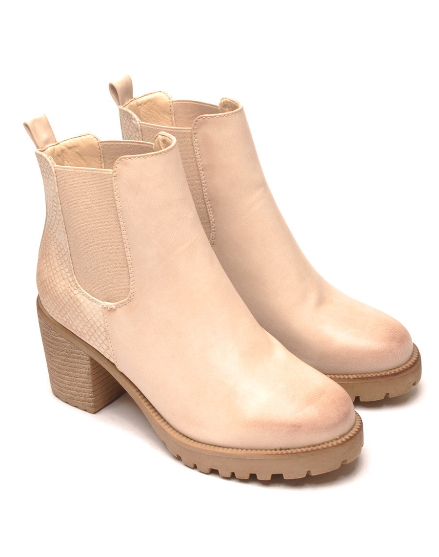 Magnifiques Chelsea boots beige effet patiné à l'avant