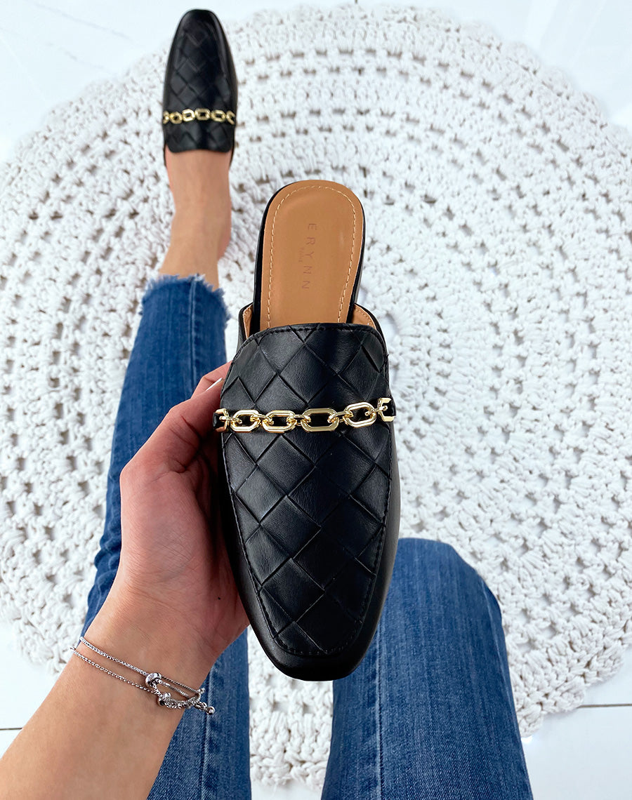 Mule style mocassin noir en simili cuir