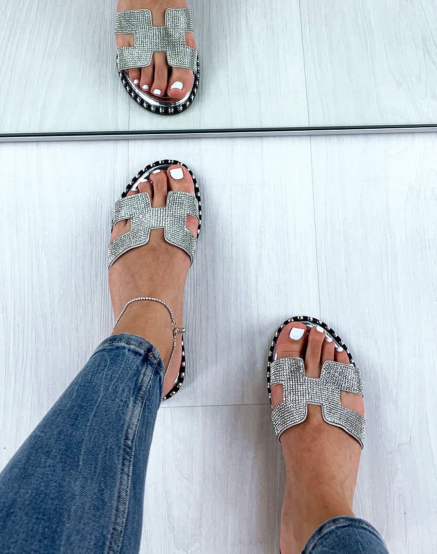Mules argentées à strass