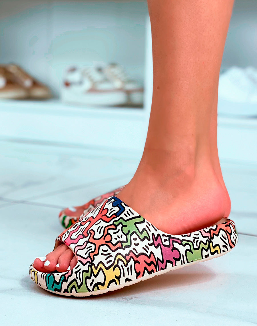 Mules beige à motifs multicolores
