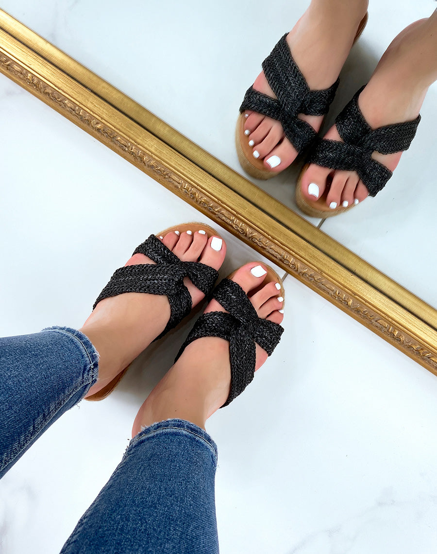 Mules à brides croisées en corde noire et semelle épaisse en toile de jute