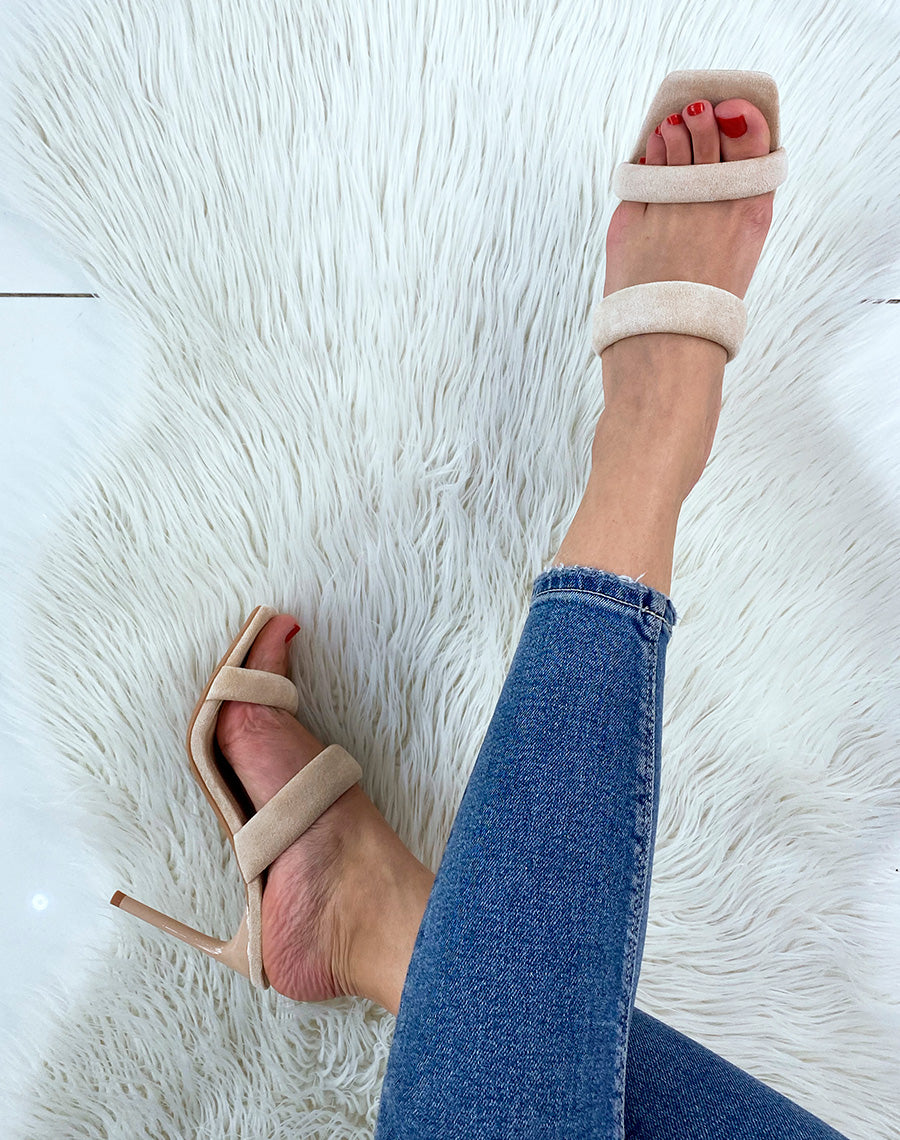 Mules en suédine double lanière à talon beige