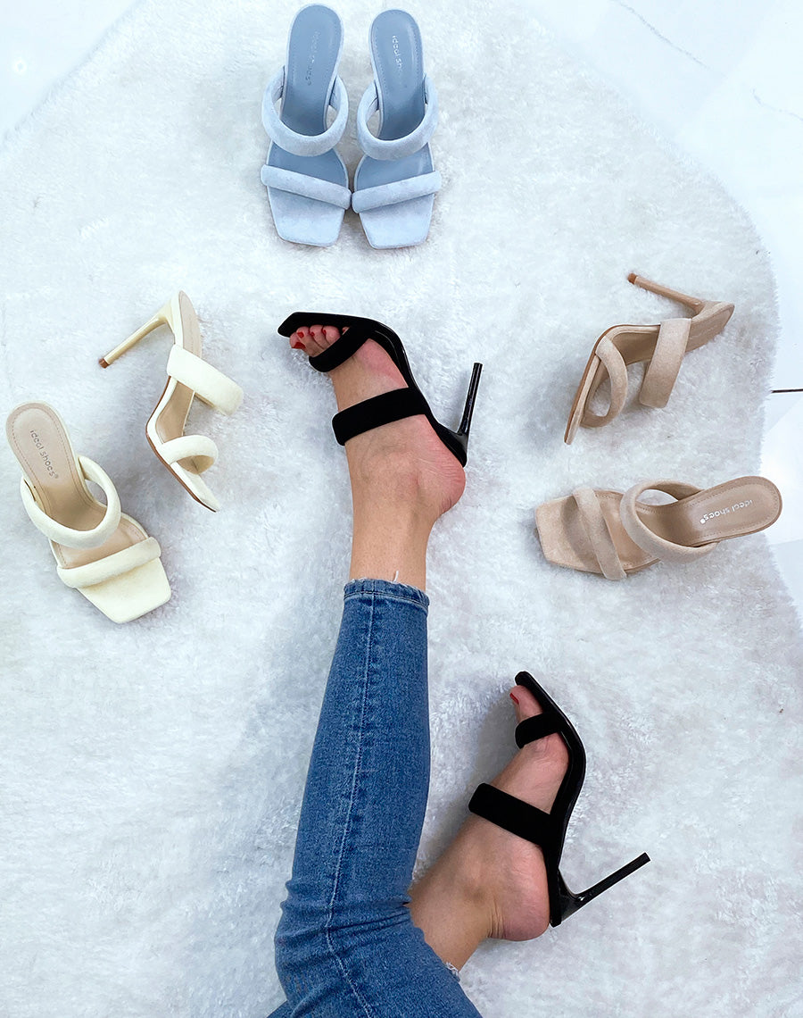 Mules en suédine double lanière à talon noires