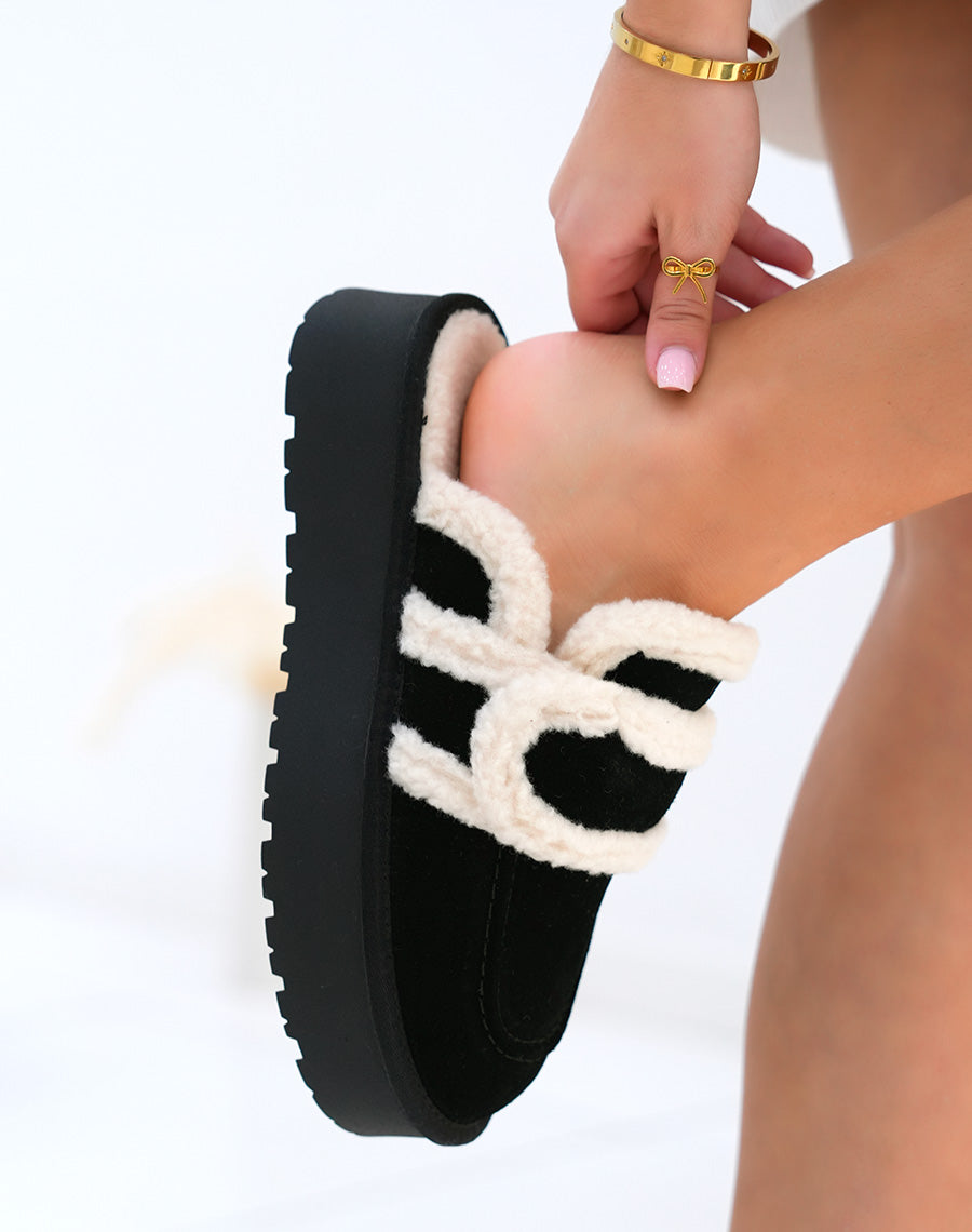 Mules femme noires en suédine cuir fourrée à plateforme et semelle crantée