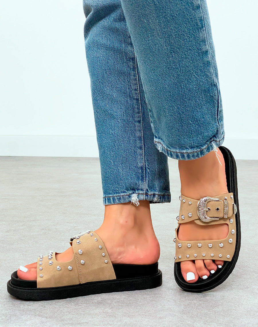 Mules Femme Taupe Plateforme Cloutées avec Sangle Argentée Tendance