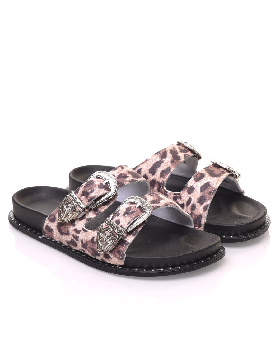Mules imprimé léopard à boucles argent