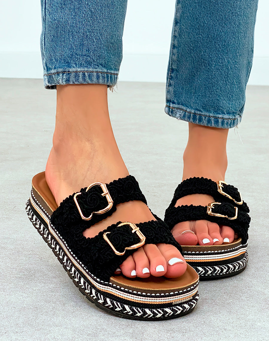 Mules Noires Brodées à Plateforme Aztèque – Tendance