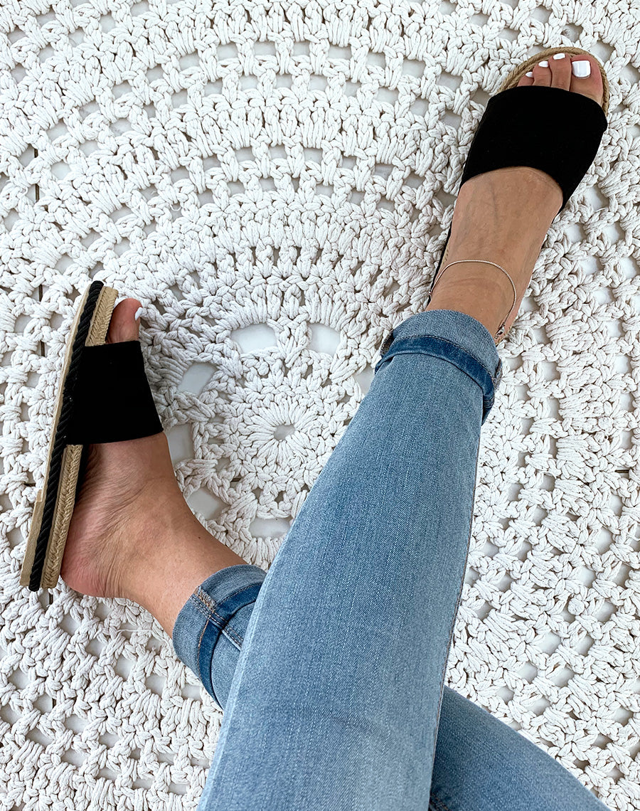 Mules noires suédine semelle en corde