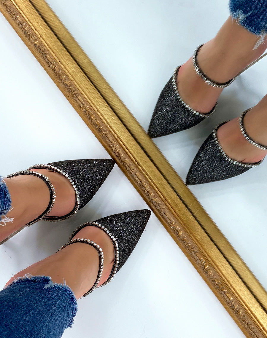 Black mules with glitter escar style
