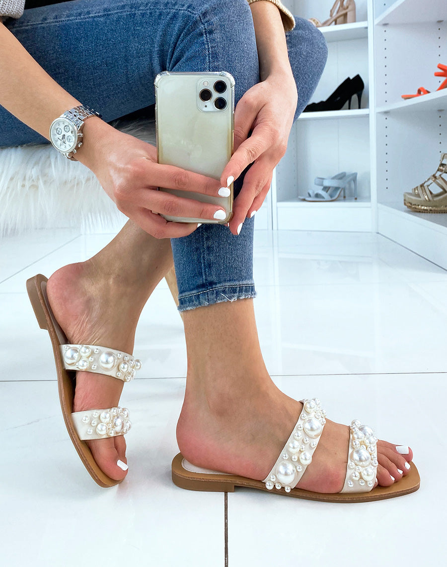 Mules plates beiges à double brides