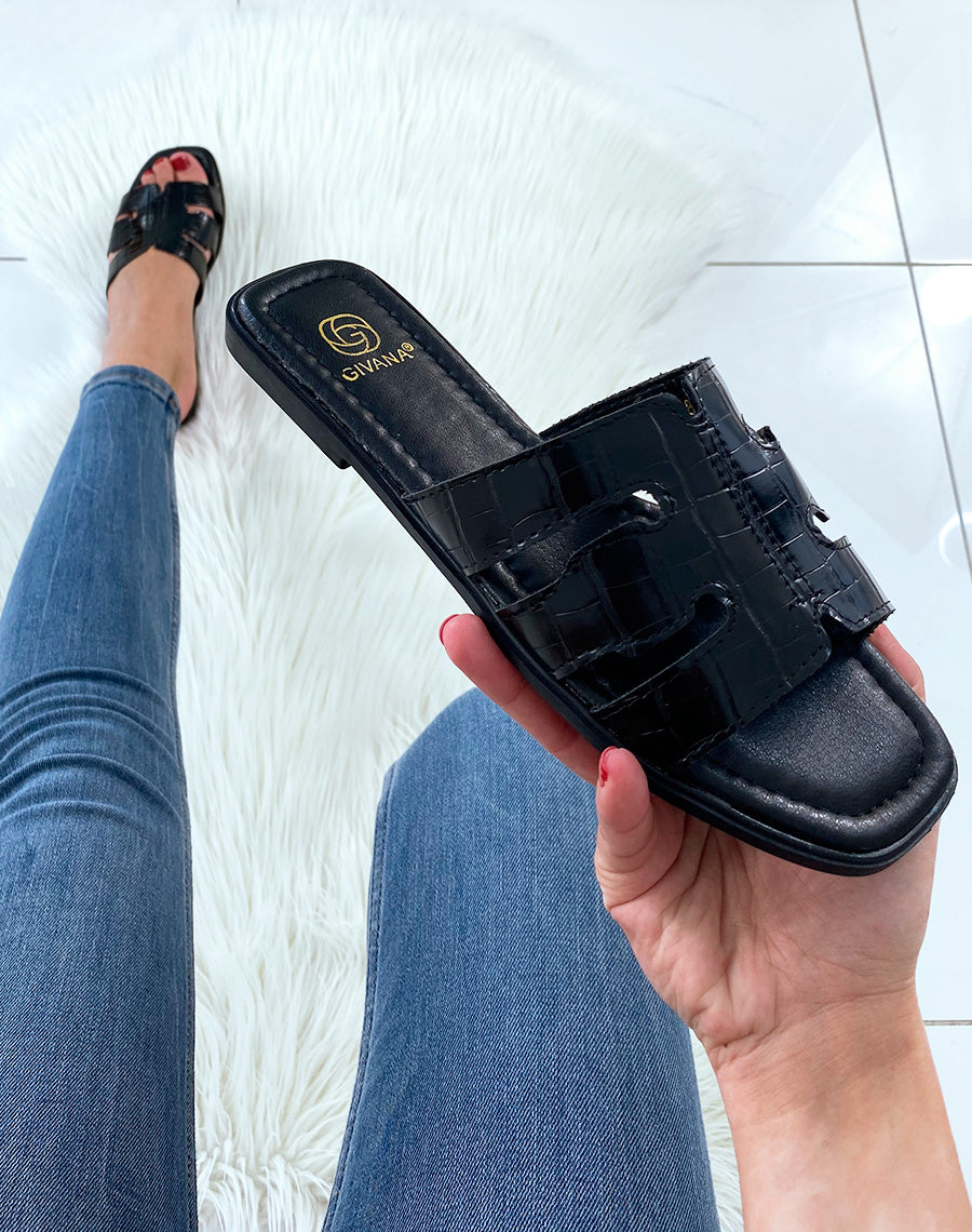 Mules plates noires effet croco