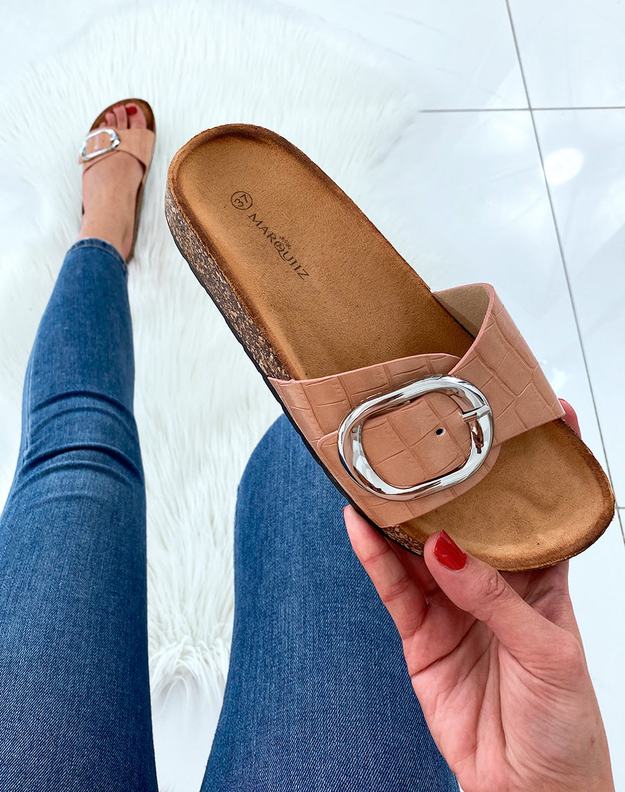 Mules roses effet croco à boucles et à semelles anatomiques