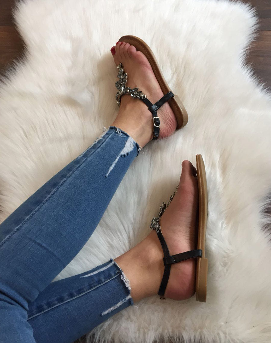 Nu pieds détail strass bijou noirs