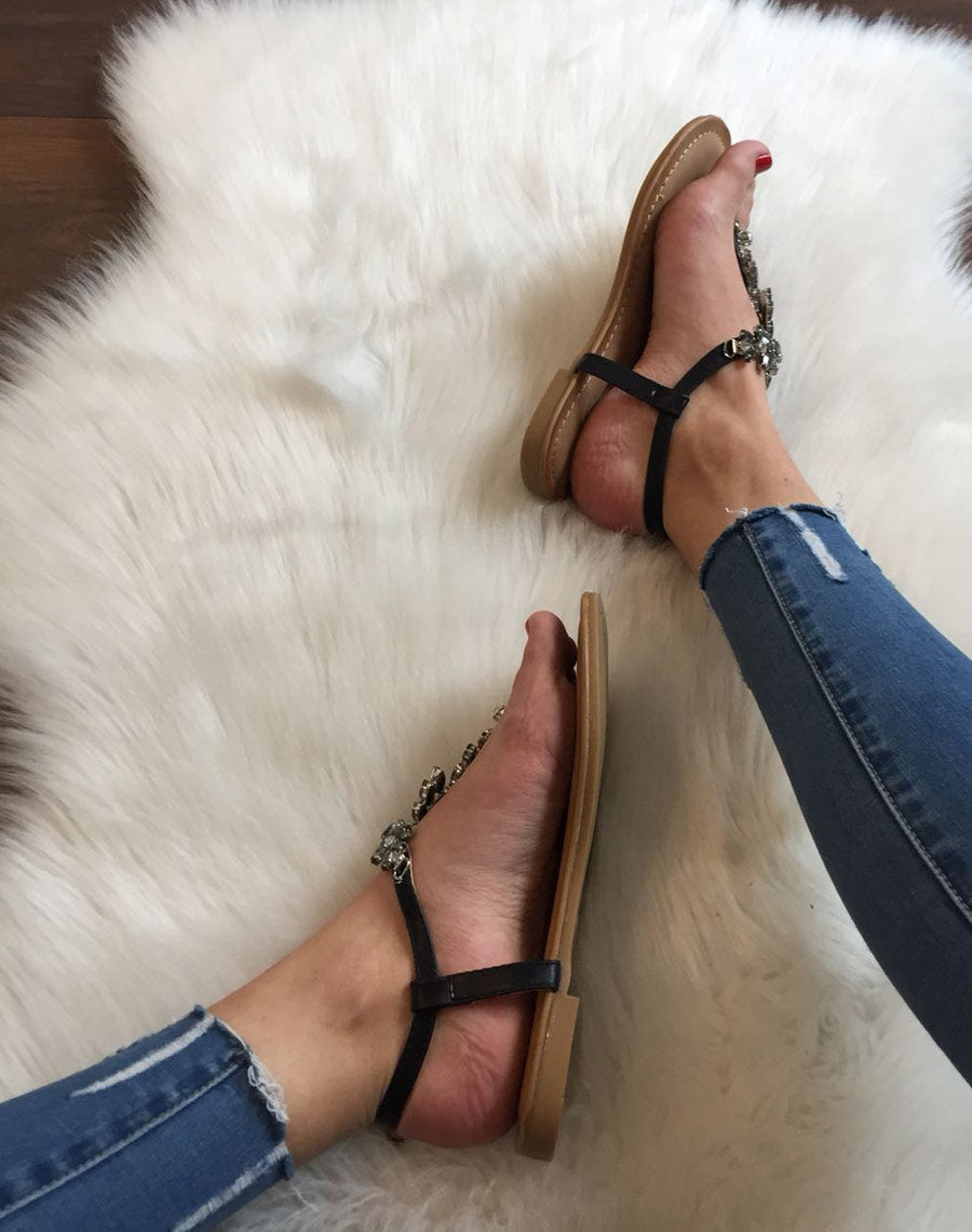 Nu pieds détail strass bijou noirs