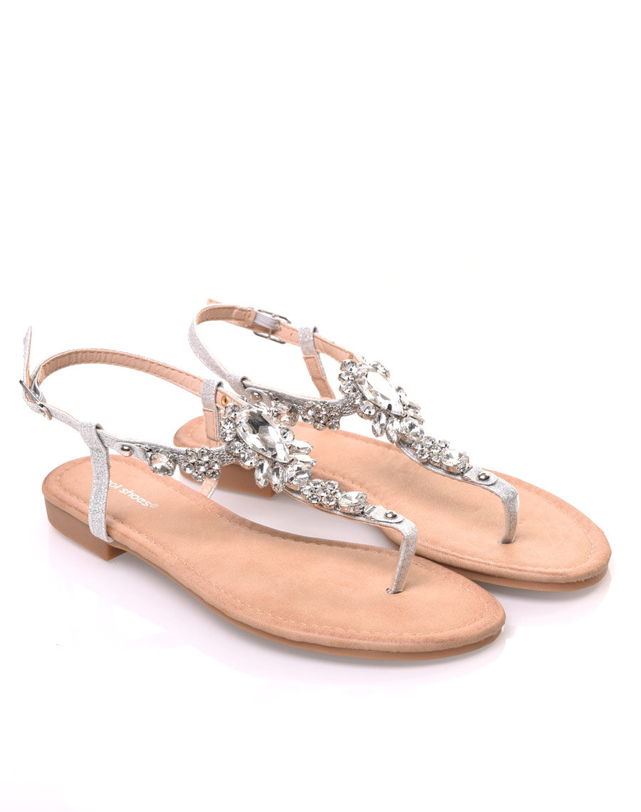 Nu-pieds gris avec Bijoux centrale