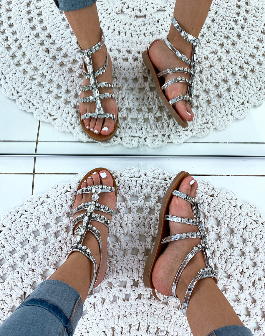 Nu-pieds montantes argentées à bijoux fantaisistes