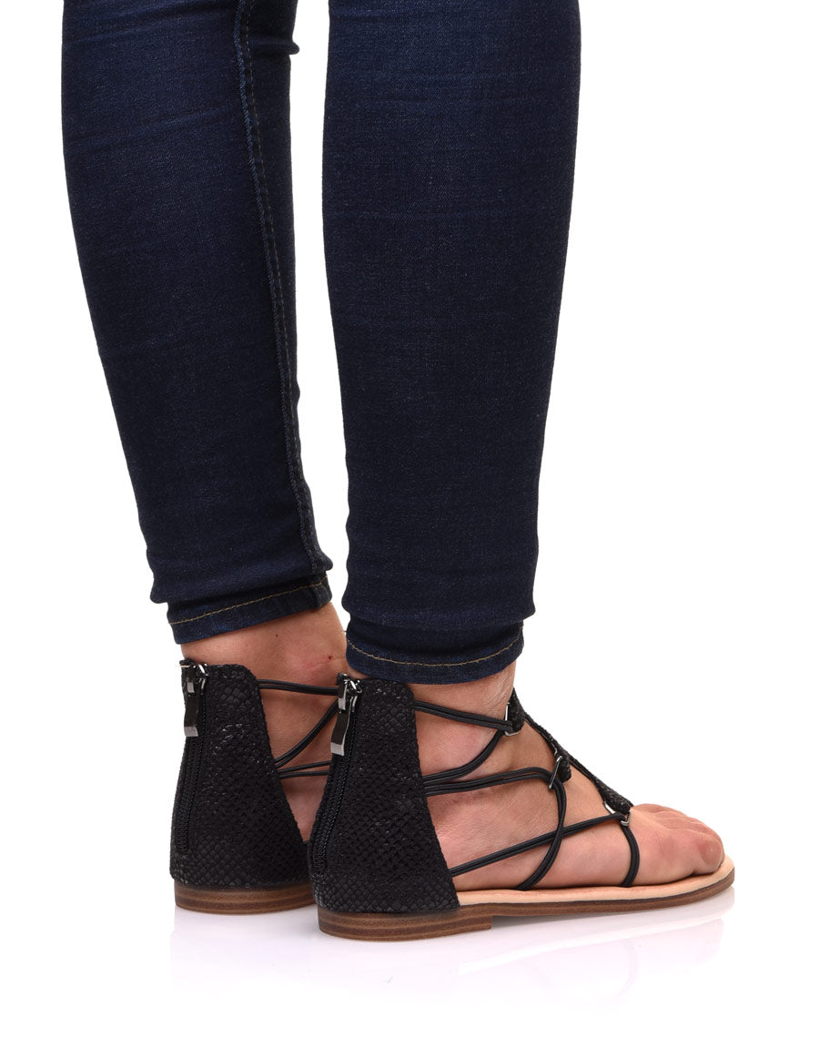 Nu-pieds noirs effets croco