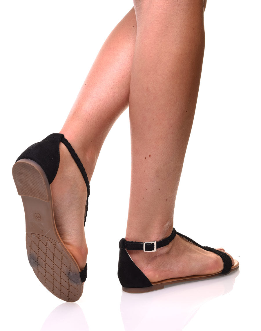 Nu-pieds noirs en tissus tressé