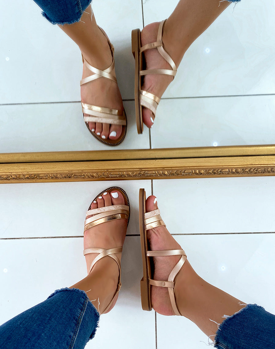 Nu-pieds rose gold à multiples brides et motif animalier
