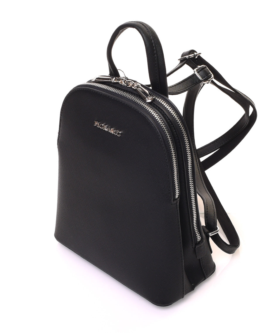 Petit sac à dos noir à bretelles fines