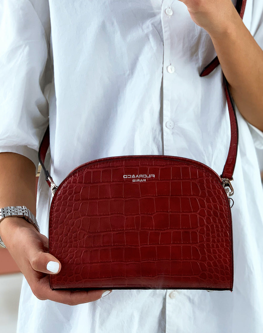 Pochette arrondie rouge effet croco